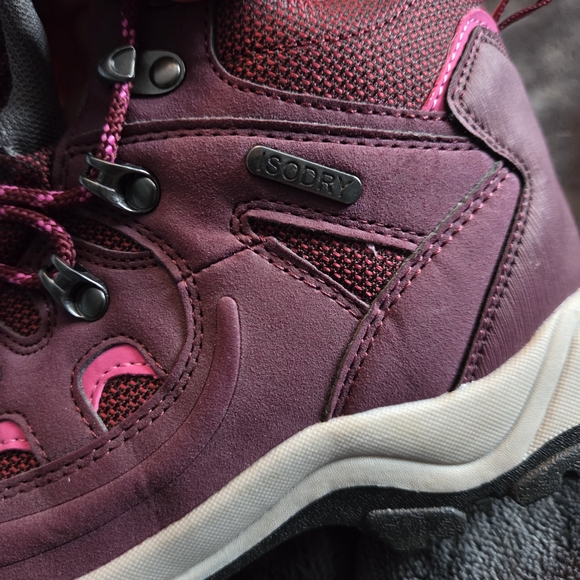 Women's Mountain Warehouse Burgundy Hiking Boots - Picture 10 of 13